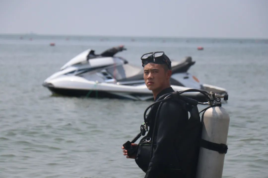 BB09